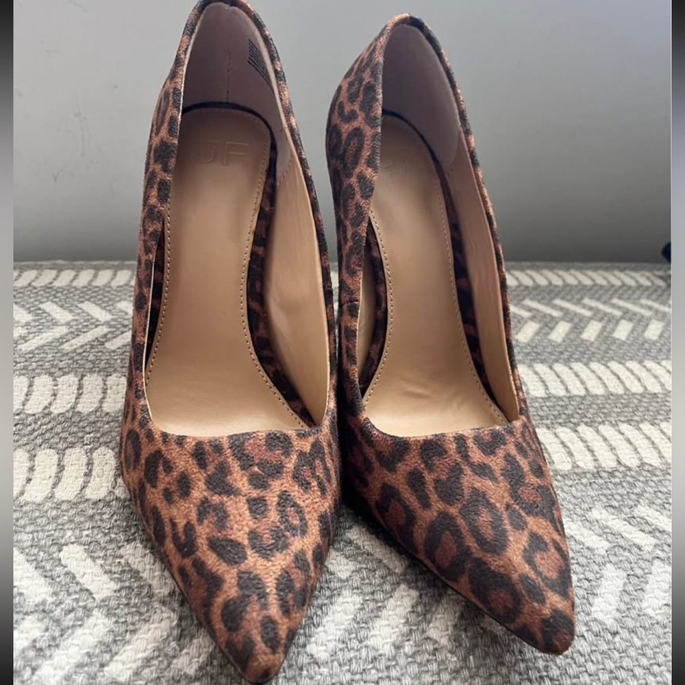 Leopard heels
